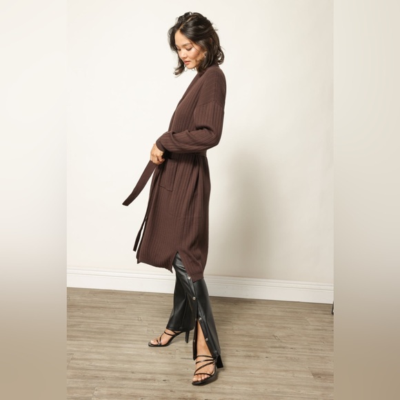 Line and Dot Long Ribbed Cardigan - Picture 3 of 10